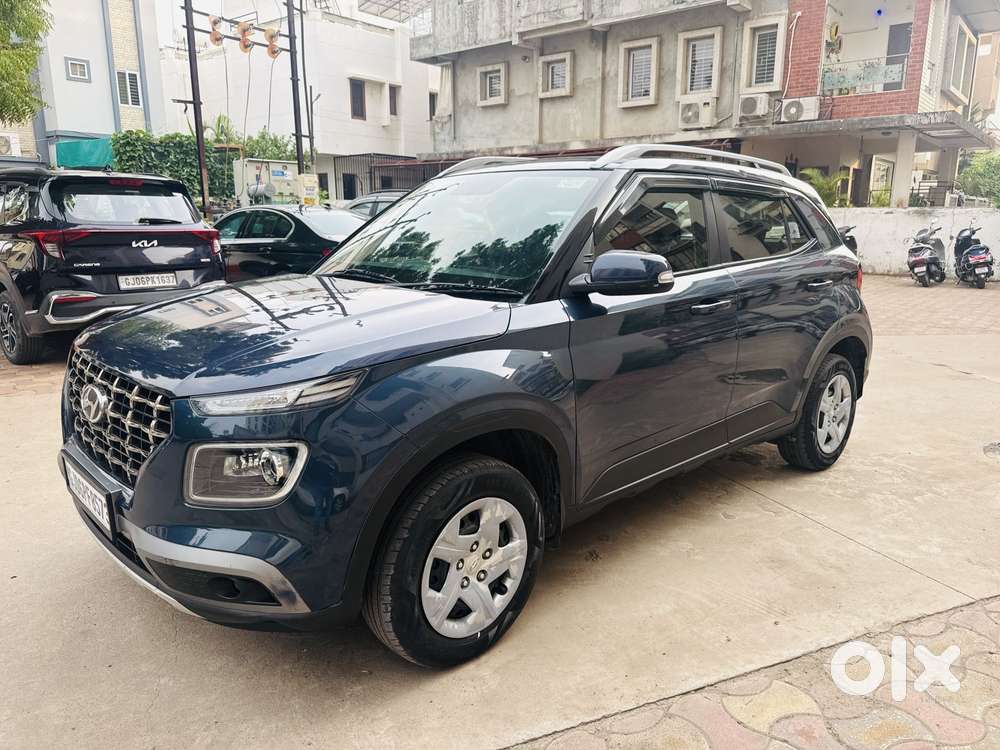 Hyundai Venue 1.2 S Plus, 2021, Petrol