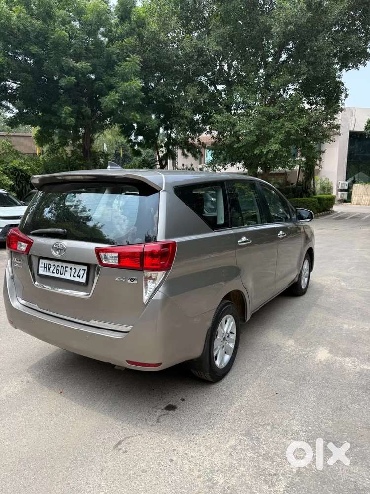 Toyota Innova Crysta 2.4 V 7 Str, 2017, Diesel