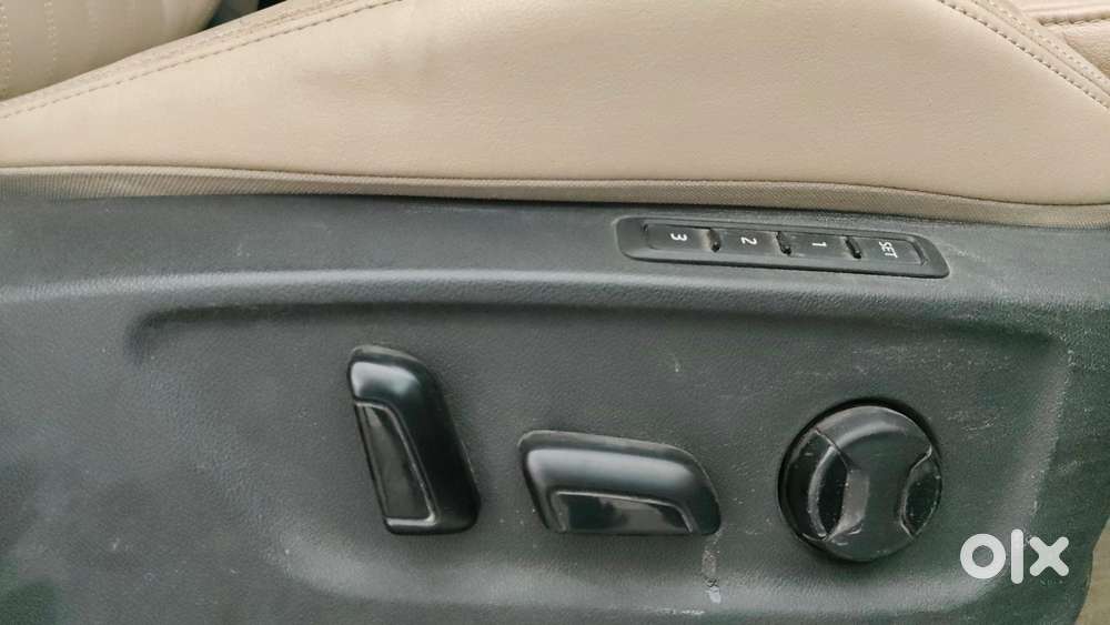 Skoda Karoq 1.5 Style At, 2020, Petrol