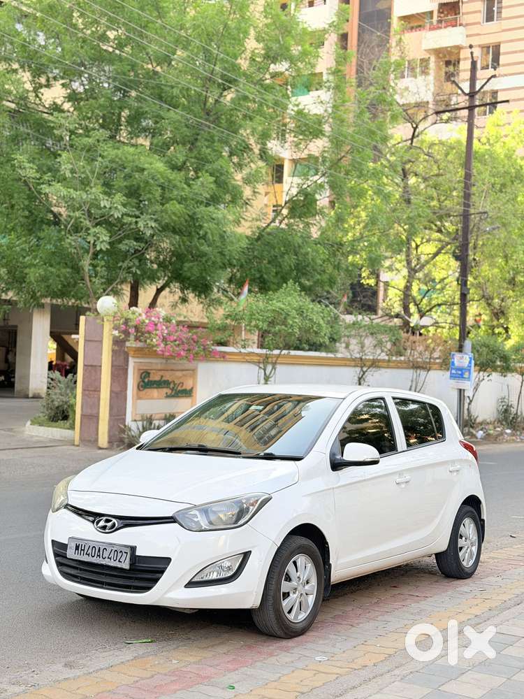 Hyundai I20 Sportz 1.2 Bs-iv, 2013, Petrol