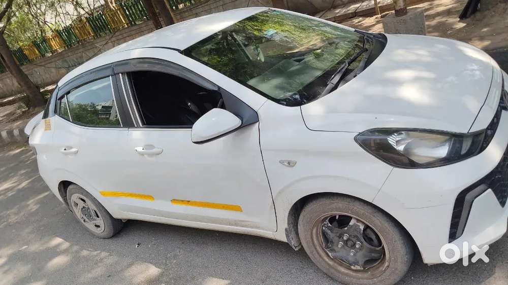 चार लाख डिमांड है 18 Emi है 18600