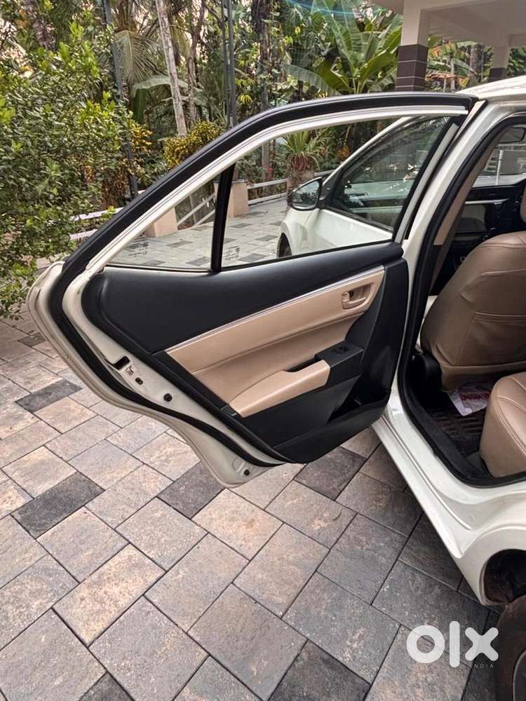 Toyota Corolla Altis 2014 Diesel Well Maintained