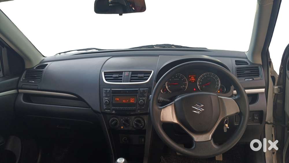 Maruti Suzuki Swift Vvt Vxi, 2014, Petrol