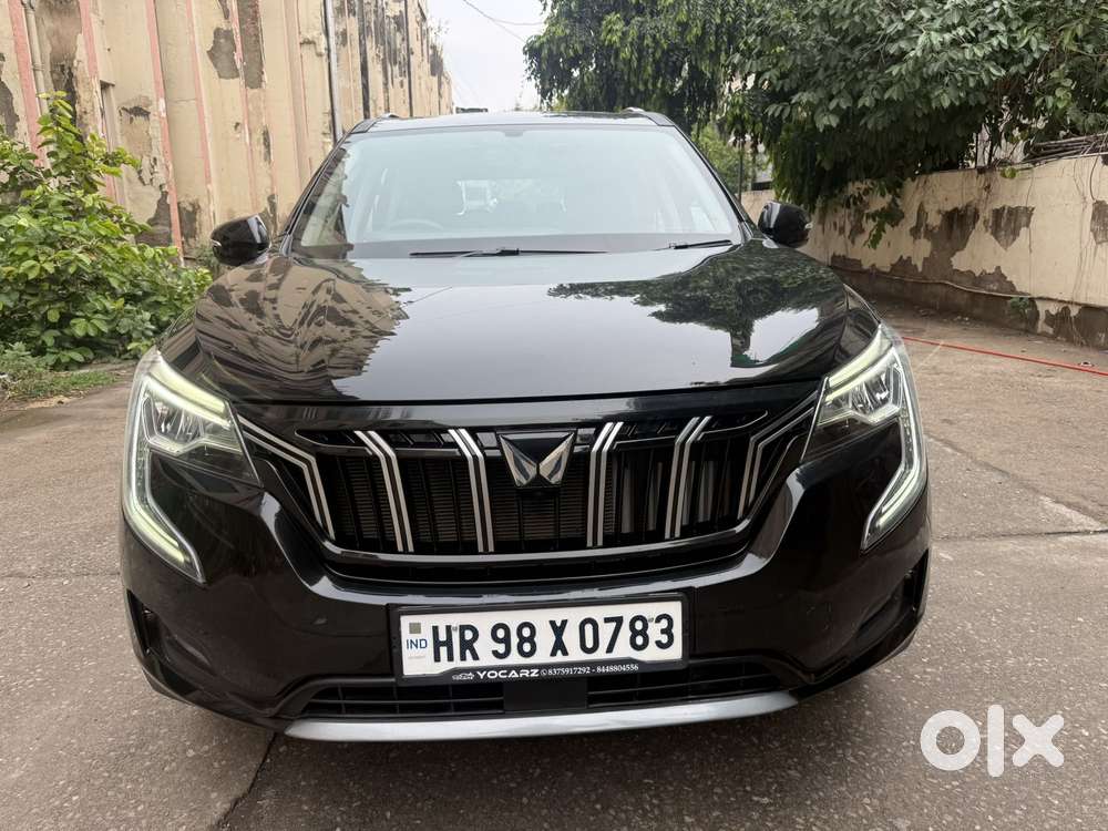 Mahindra Xuv700 2.0 Ax 5 Petrol At Str, 2025, Petrol