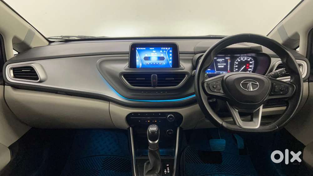 Tata Altroz 1.2 Xza Plus, 2022, Petrol