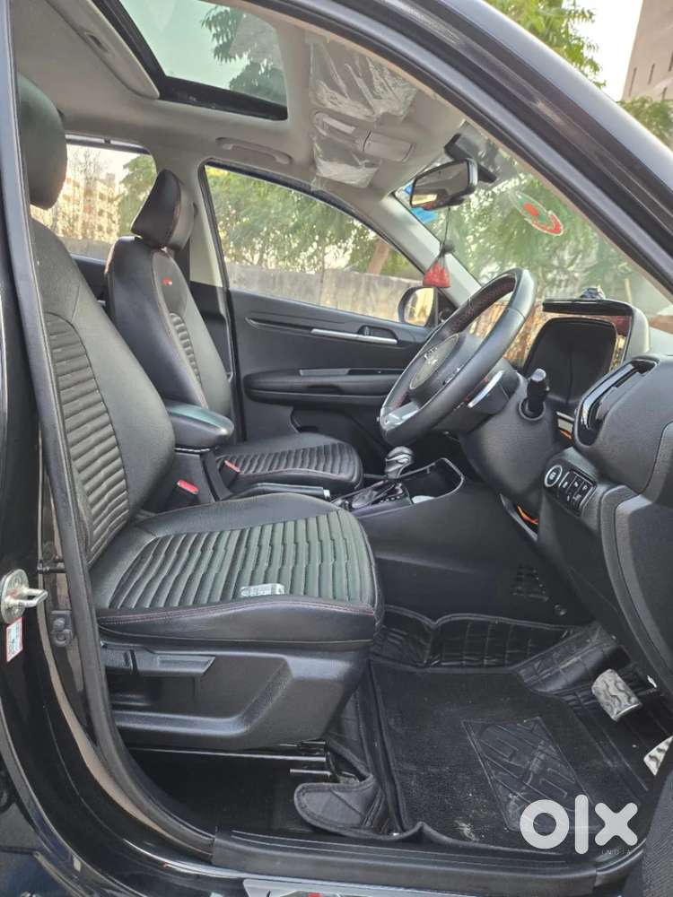 Kia Sonet Gtx Plus Turbo Dct, 2023, Petrol