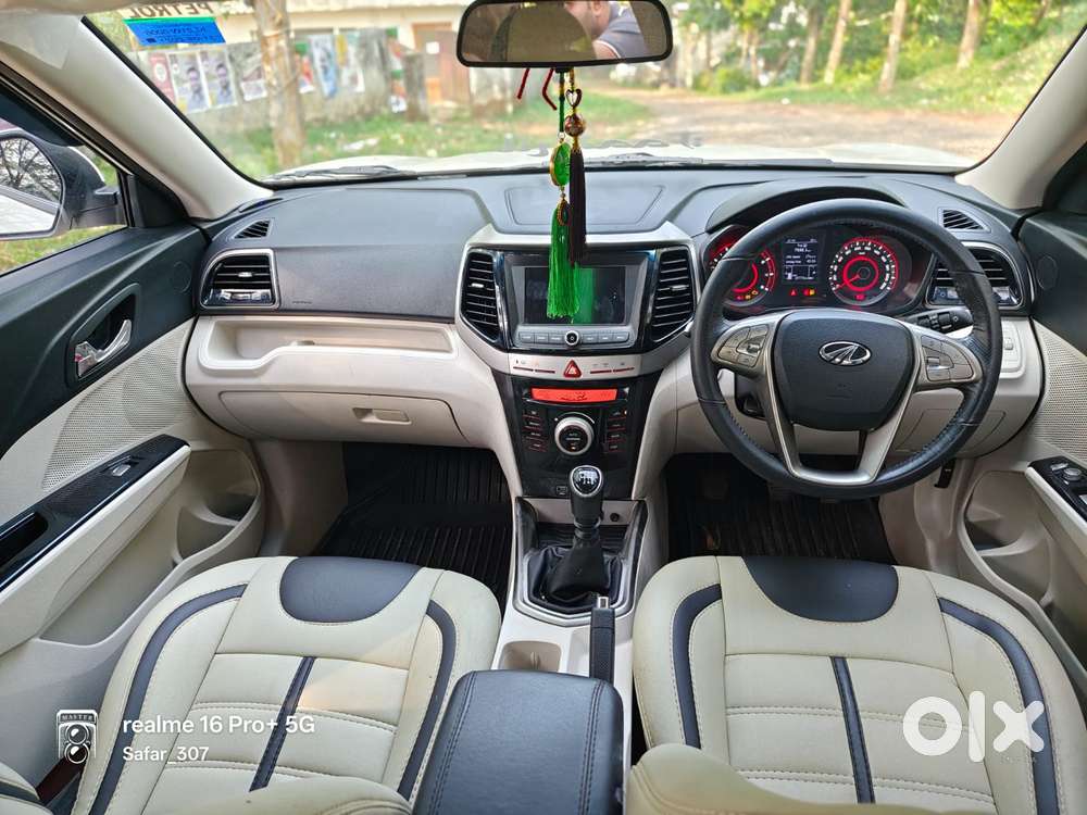 Mahindra Xuv300 W8, 2021, Petrol