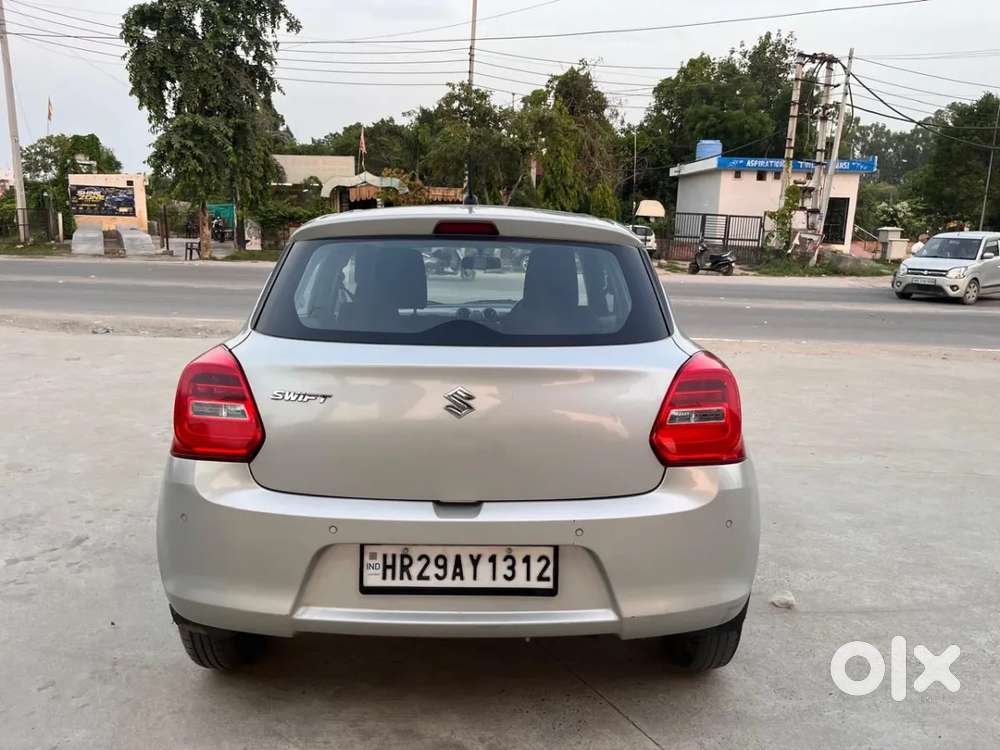 Maruti Suzuki Swift Amt Vxi, 2022, Petrol