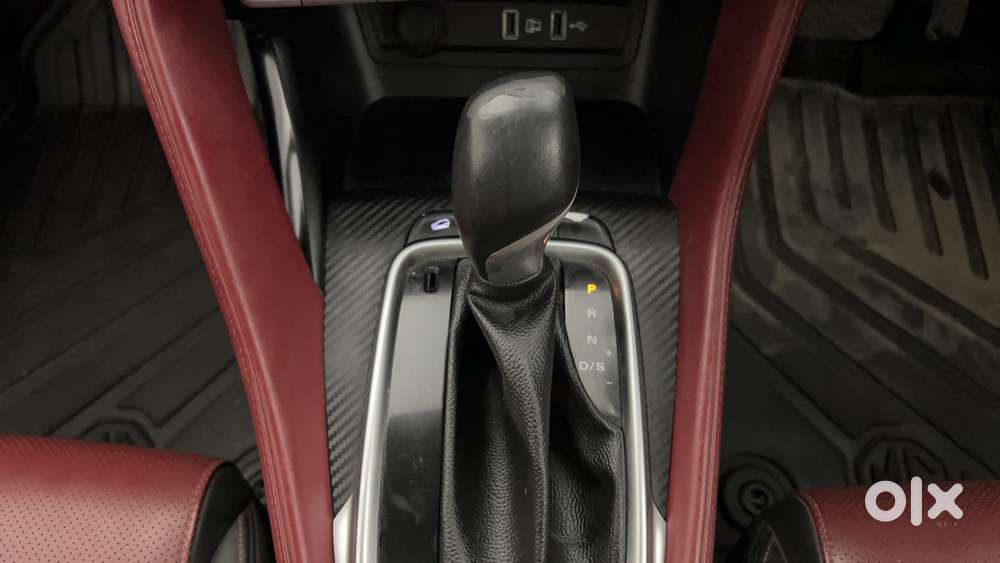 Mg Astor 1.3 Savvy Turbo At S Red, 2022, Petrol