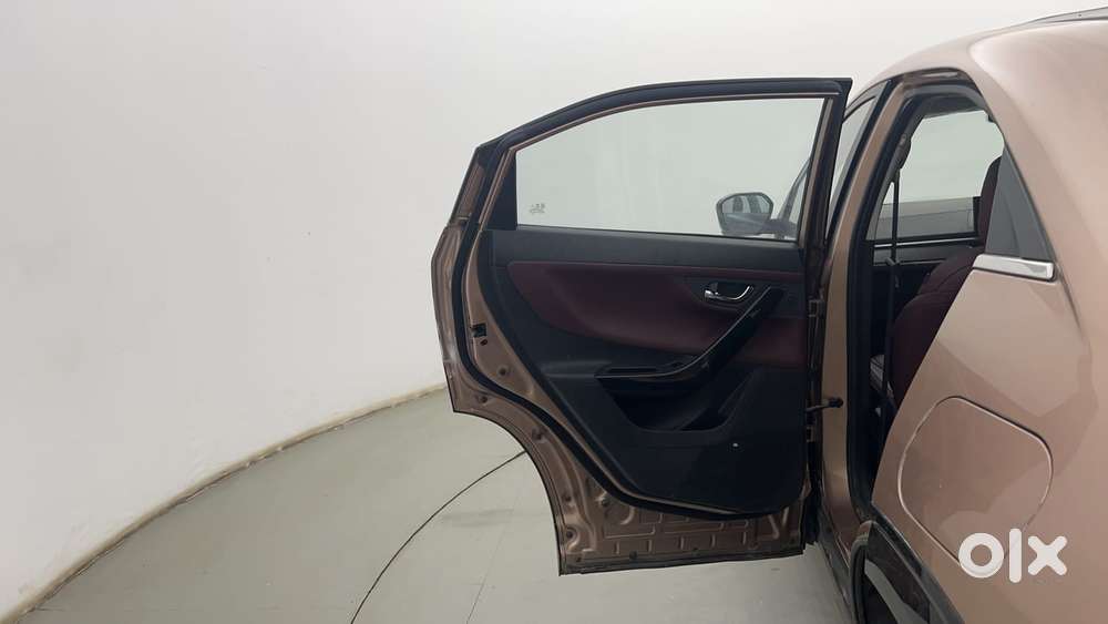 Tata Curvv Accomplished S 1.2 Revotron Petrol 7dca, 2024, Petrol