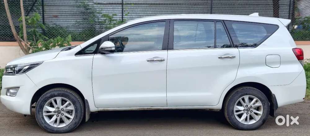 Toyota Innova Crysta 2.4 V 7 Str, 2017, Diesel