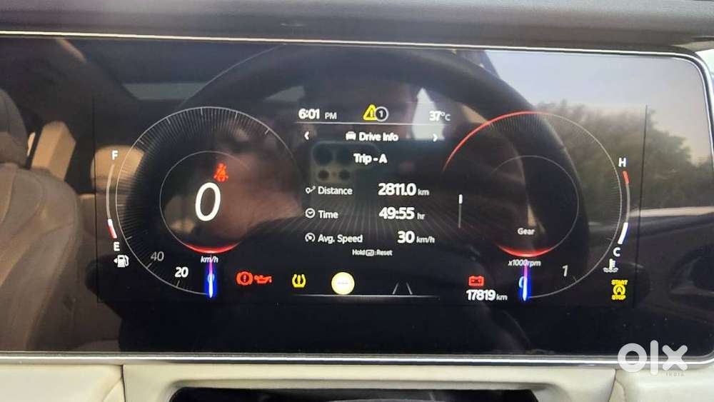 Mahindra Xuv700 2.2 Ax 7 Diesel Mt Luxury Pack Str, 2024, Diesel