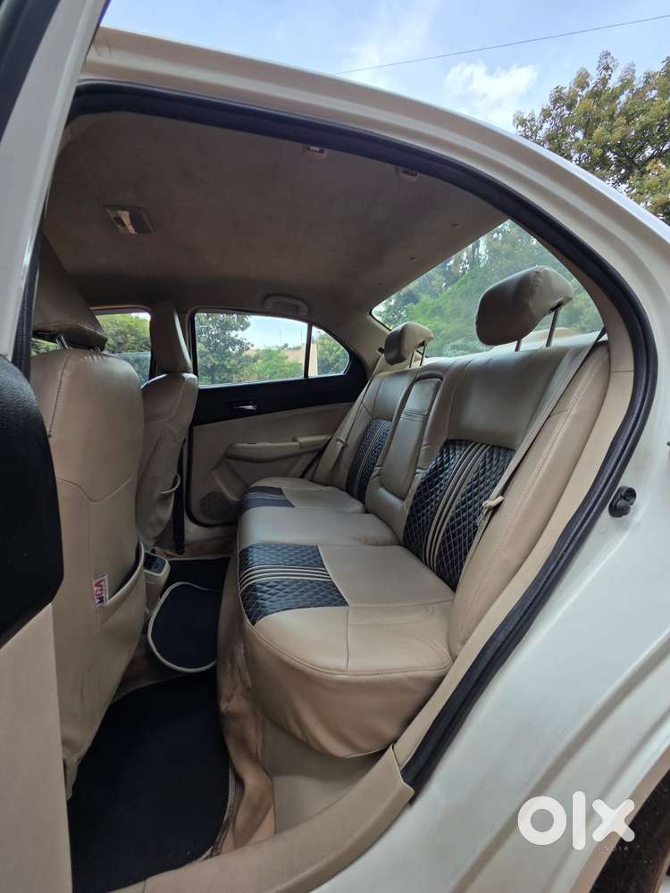 Maruti Suzuki Swift Dzire Zdi + Amt, 2018, Diesel