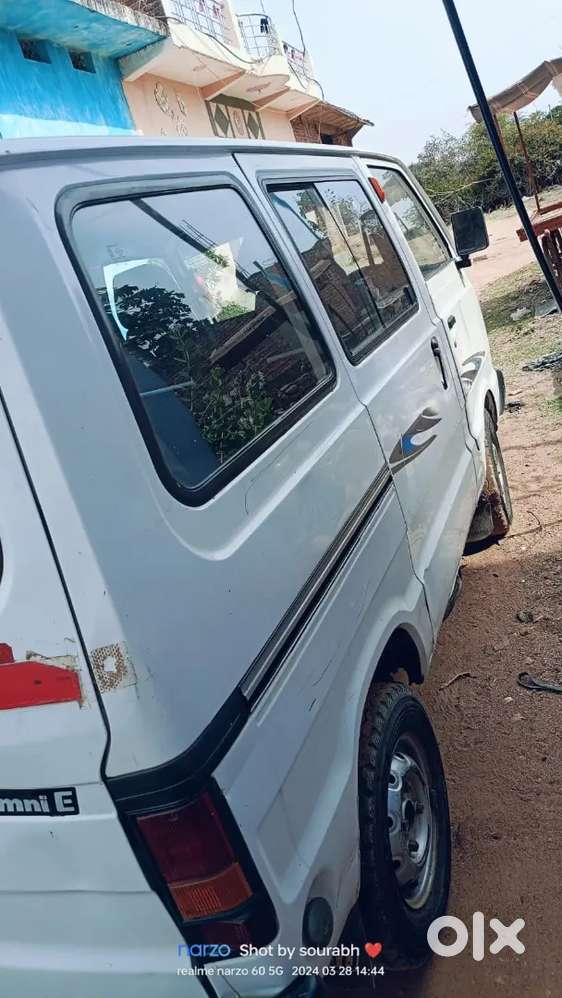 Maruti Suzuki Omni 2014