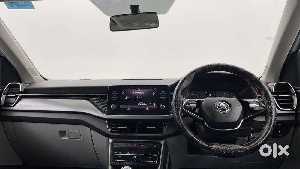 Skoda Kushaq 1.0 Tsi Ambition, 2023, Petrol
