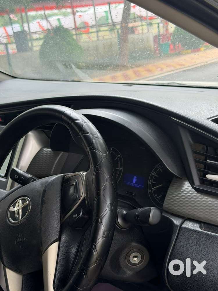 2017 Toyota Innova Crysta