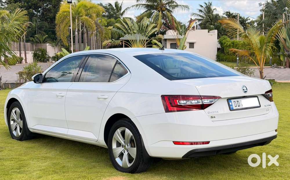 Skoda Superb L&k 2.0 Tdi At, 2020, Diesel