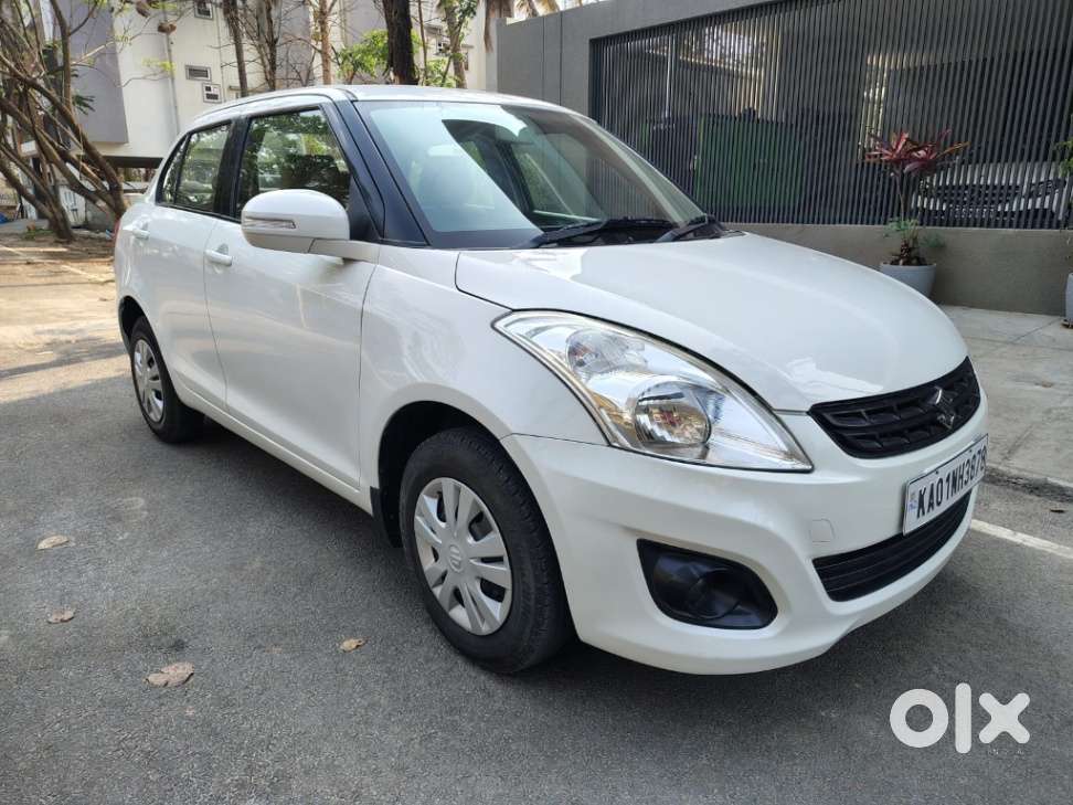 Maruti Suzuki Swift Dzire 1.2 Vxi Bsiv, 2015, Petrol