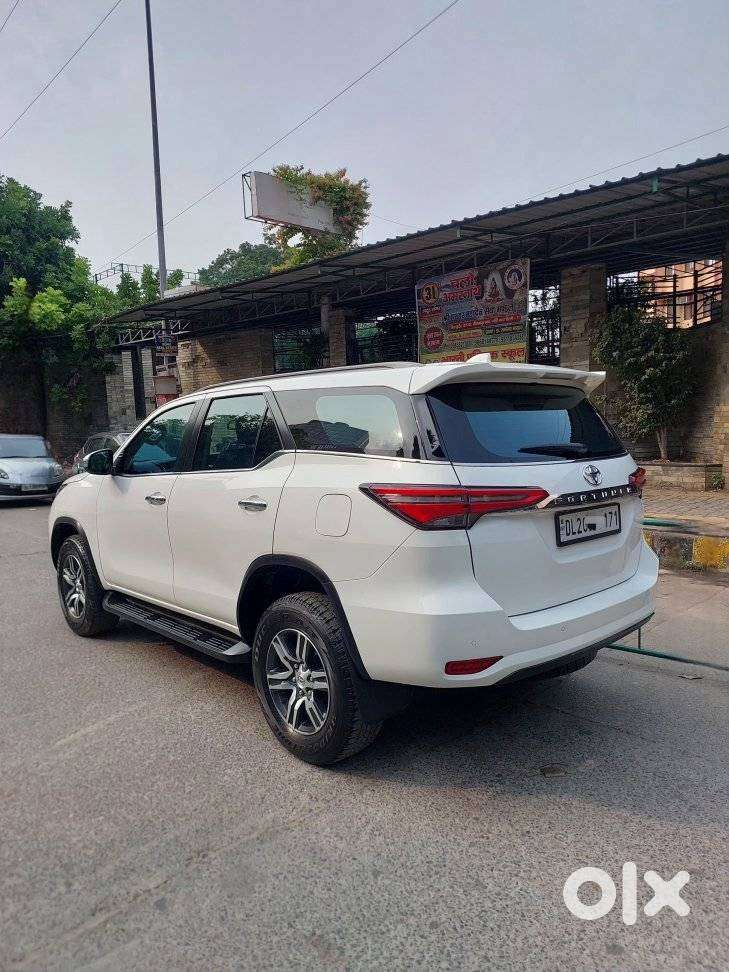 Toyota Fortuner 4x2 At 2.7 Petrol, 2024, Petrol