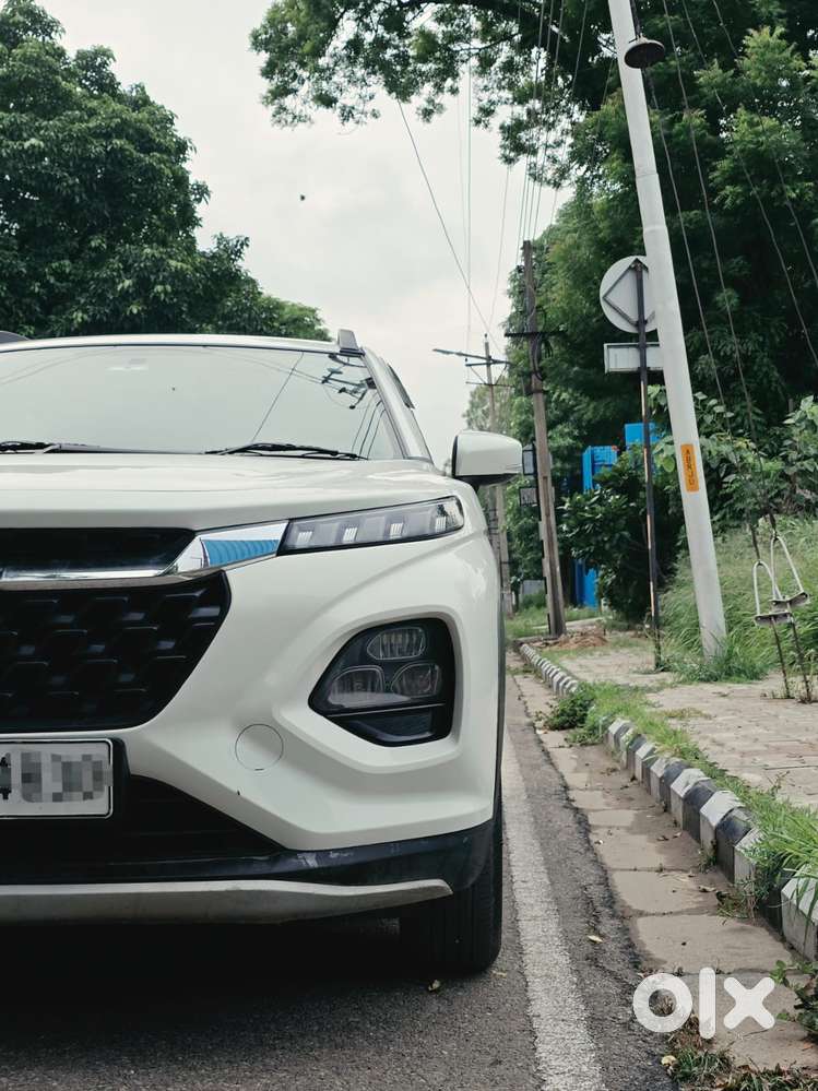 Maruti Suzuki Fronx Delta Plus 1.2 Ags, 2023, Petrol