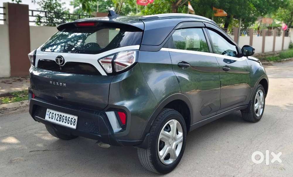 Tata Nexon 1.2 Revotron Xm (s), 2022, Petrol