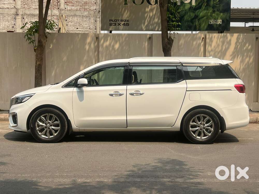 Kia Carnival Limousine, 2021, Diesel