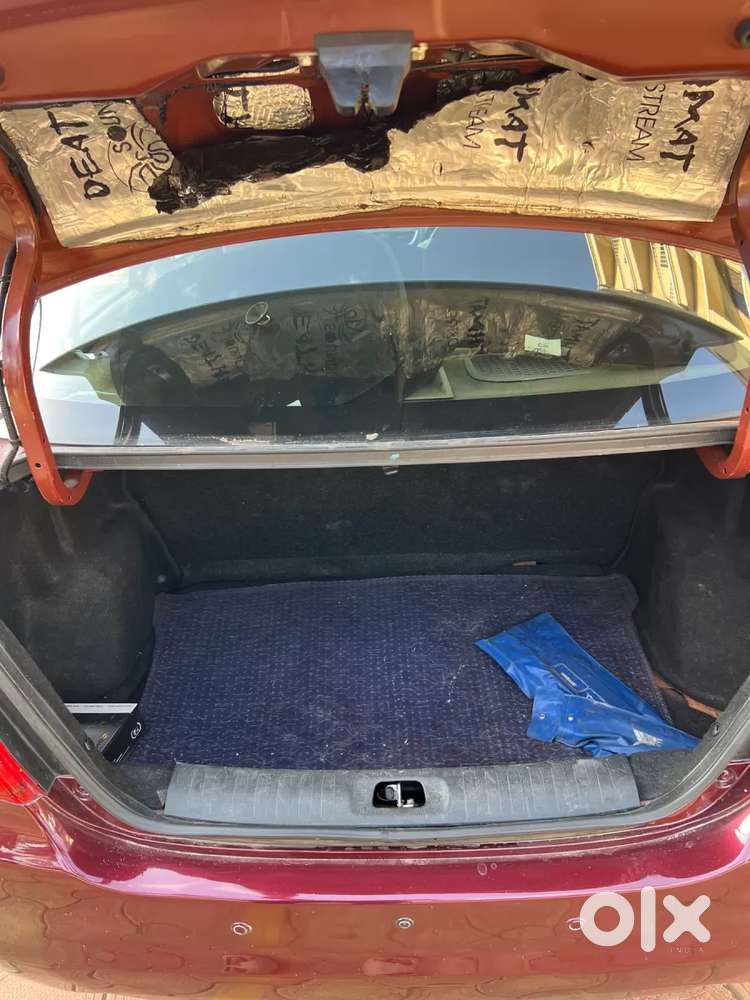 Maruti Suzuki Swift Dzire 1.3 Vxi, 2015, Petrol