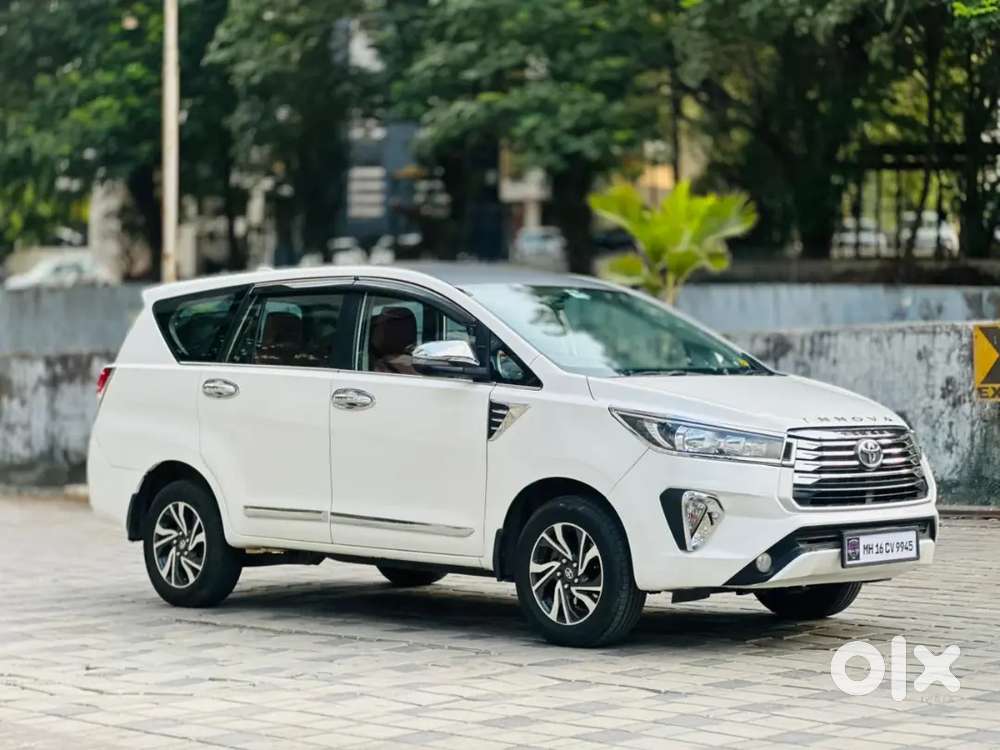 Innova Crysta 2.8 Z