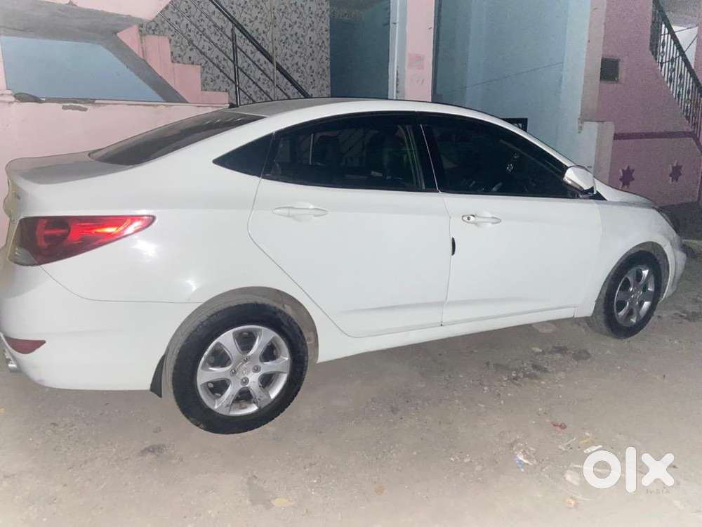 Hyundai Verna 1.6 Petrol+cng  Fully Serviced With Bill