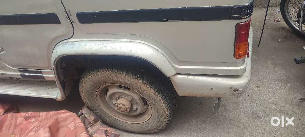 Mahindra Bolero Glx Diesel 2000 Second Owner (valid Upto 21/02/2028)