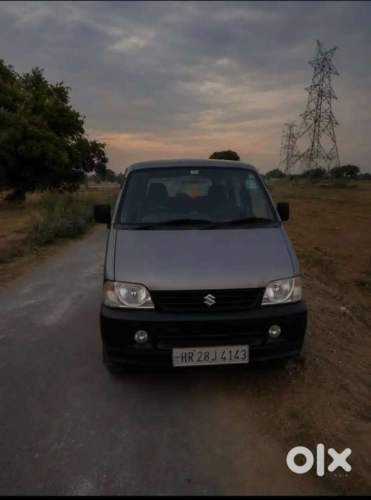 Eeco Exchange By Nissan Magnite Ya Ev Car