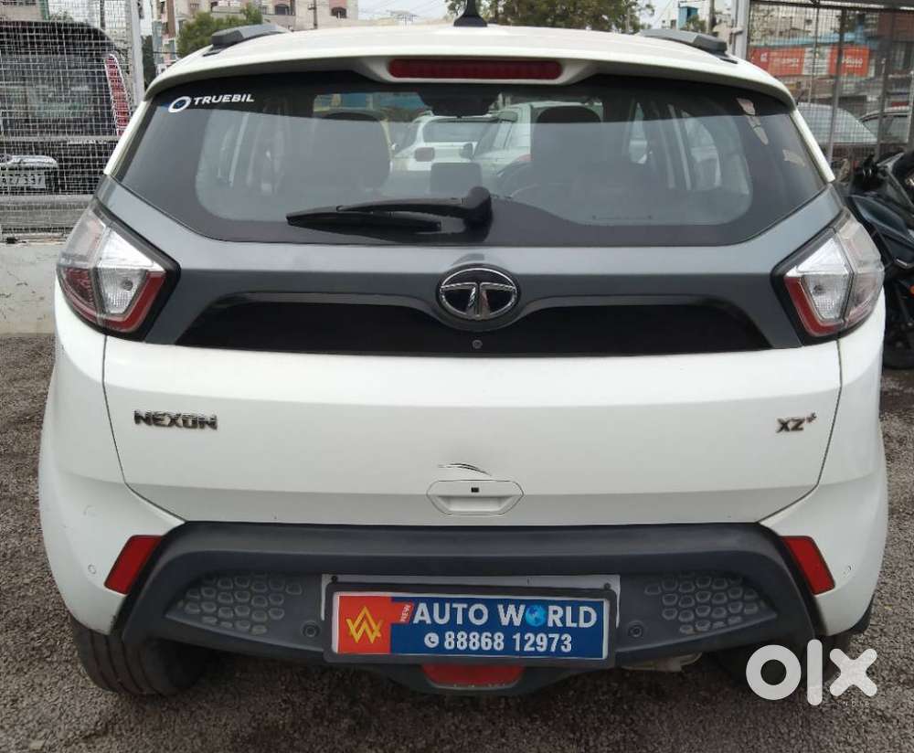Tata Nexon 1.2 Revotron Xz Plus, 2018, Petrol