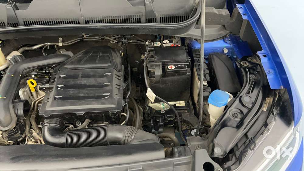 Volkswagen Taigun Topline 1.0 Tsi At (electric Seats), 2023, Petrol