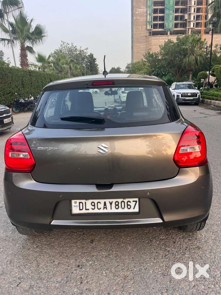 Maruti Suzuki Swift 1.3 Zxi, 2022, Petrol