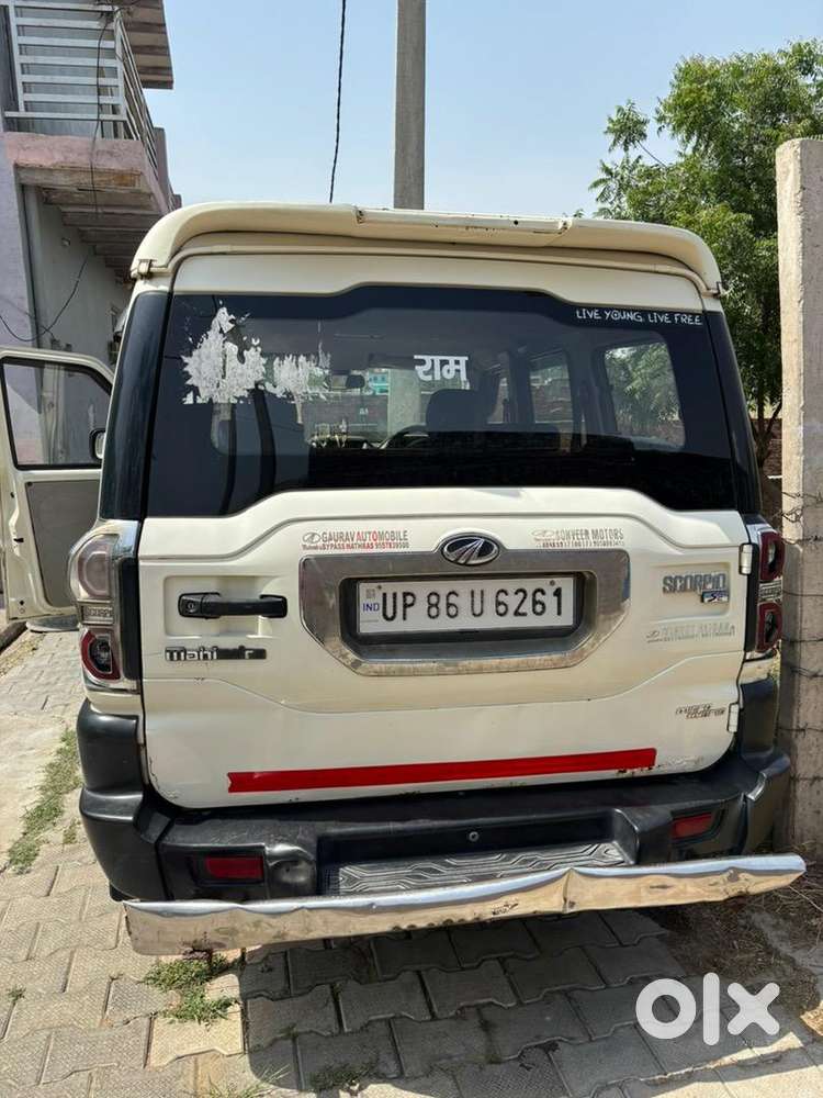 Mahindra Scorpio 2016