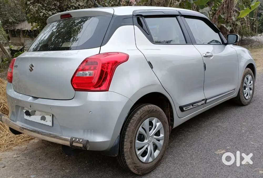 Maruti Suzuki Swift Vxi 2021
