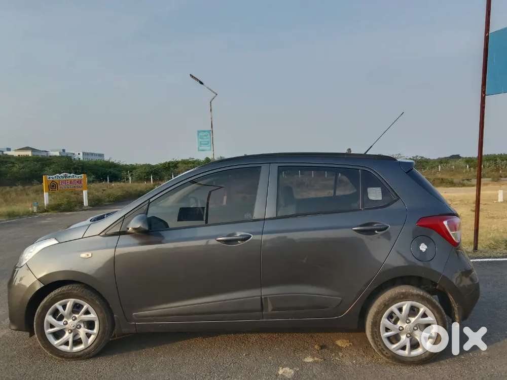 Hyundai Grand I10 2020 Petrol 32000 Km Driven