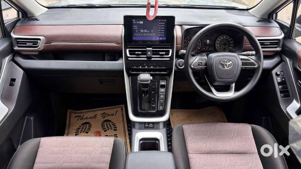 Toyota Innova Hycross, 2026, Petrol