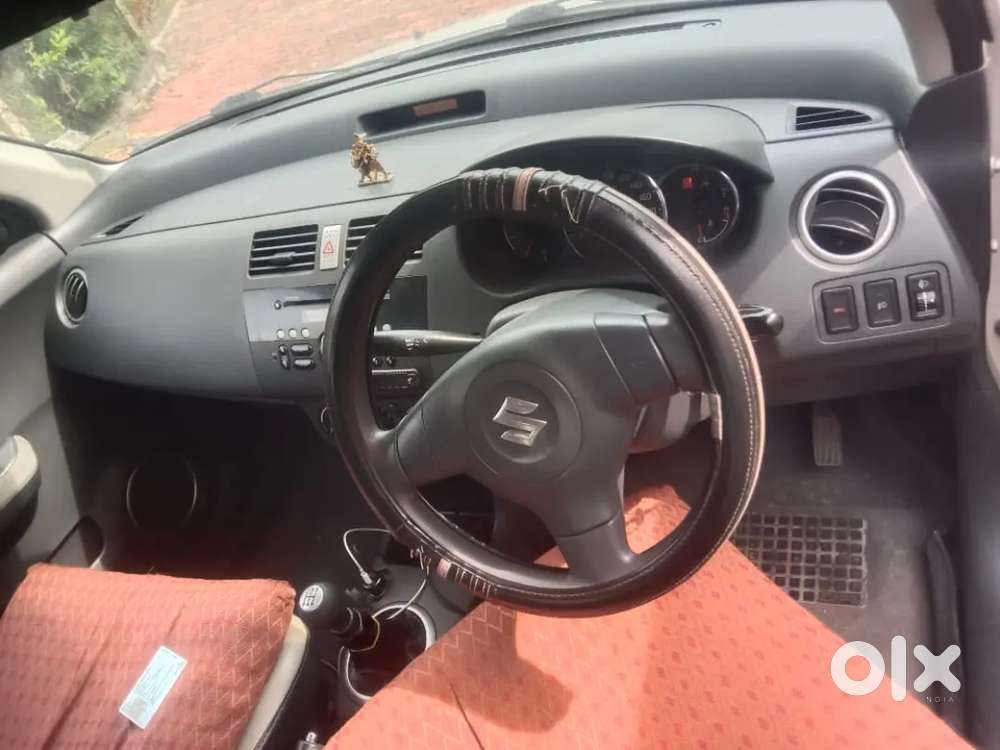 Maruti Suzuki Dzire 2010