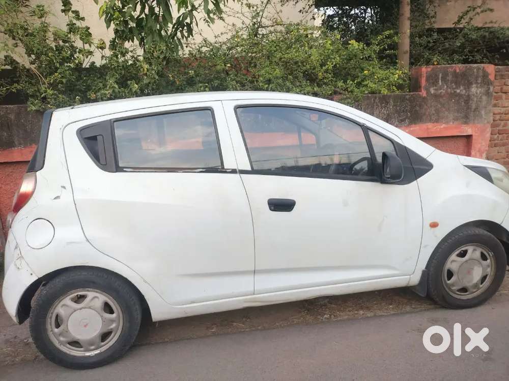 Chevrolet Beat 2011 Petrol Well Maintained