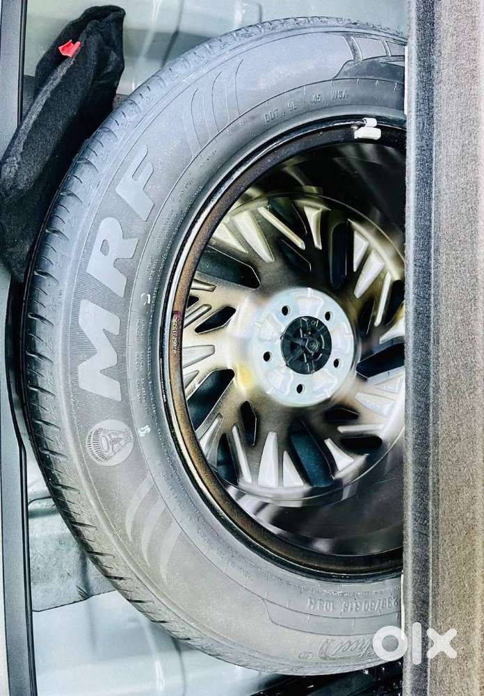 Hyundai Tucson 2.0 Signature Petrol At, 2023, Petrol