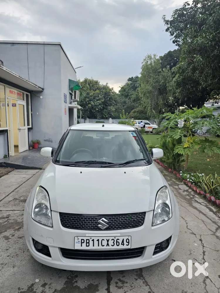 Maruti Suzuki Swift 2011 Year