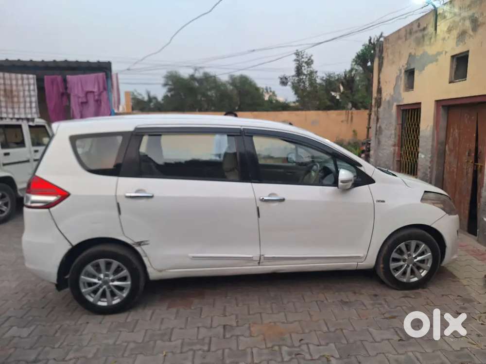 Maruti Suzuki Ertiga Zdi