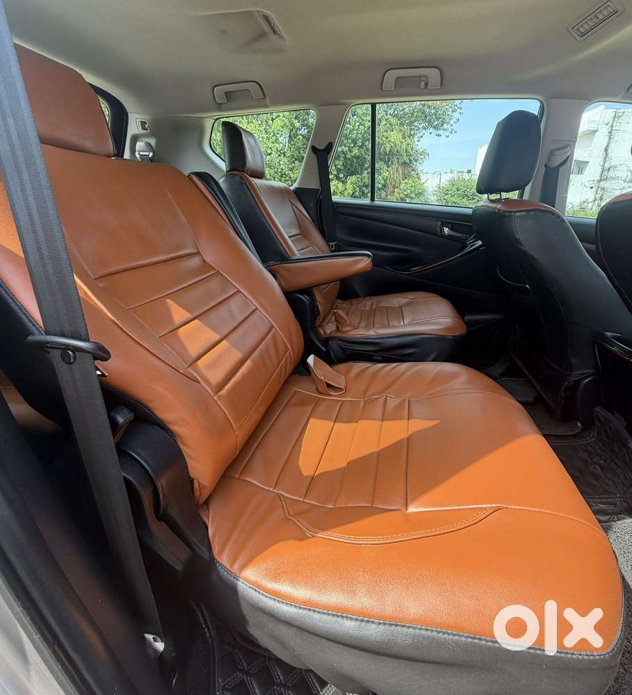 Toyota Innova Crysta 2.4 Gx Limited Edition At 7 Str, 2021, Diesel