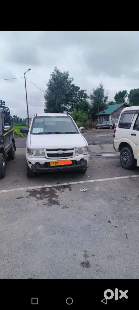 Chevrolet Tavera 2013