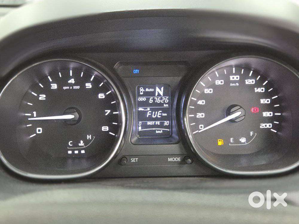 Tata Tigor Xza, 2018, Petrol