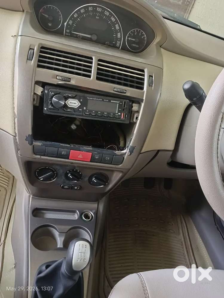 Tata Indica Vista 2010 Quadrajet Aura+