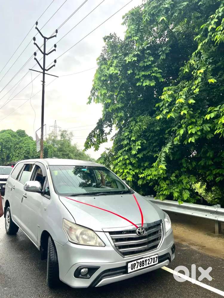 Toyota Innova 2.5 E 2010