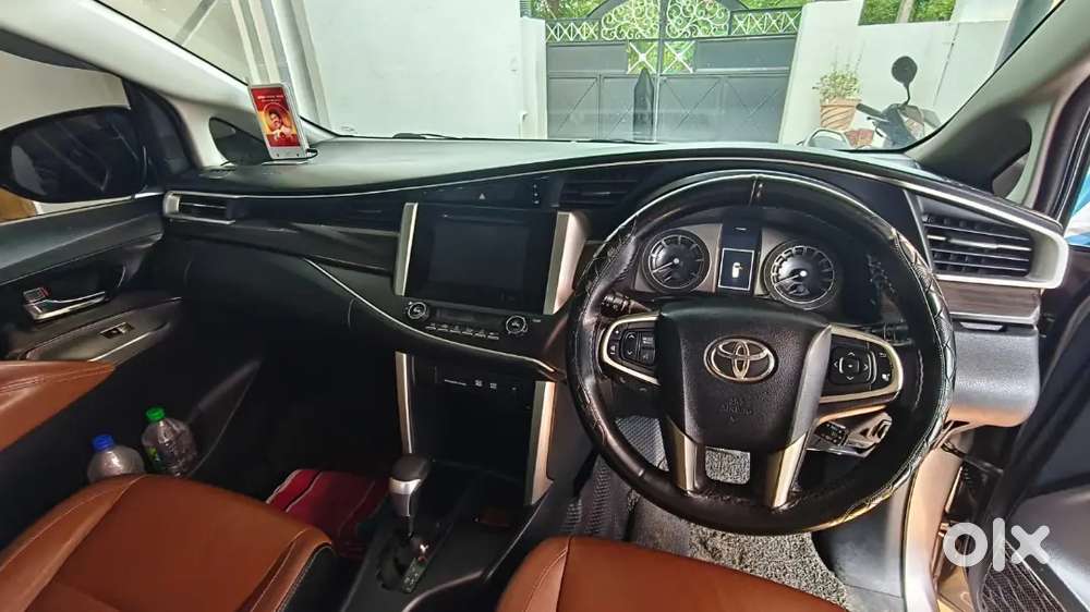 Toyota Innova Crysta 2017
