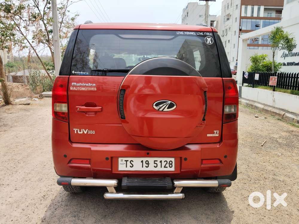 Mahindra Tuv 300 T8 Amt (automatic), 2017, Diesel